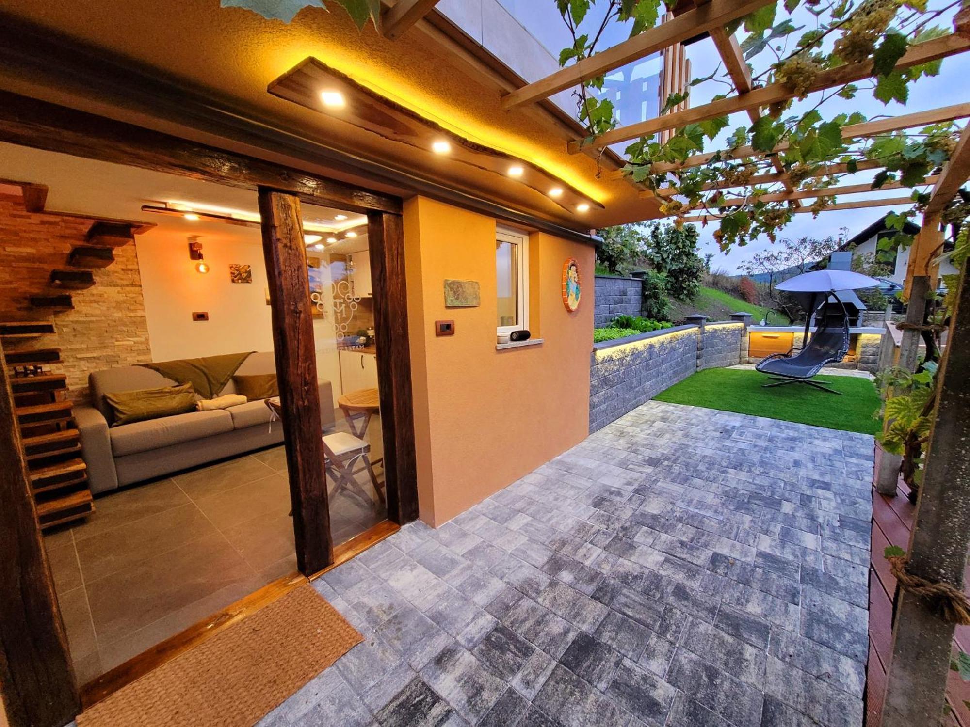 Vineyard Cottage Soncni Gric Trebnje Екстериор снимка